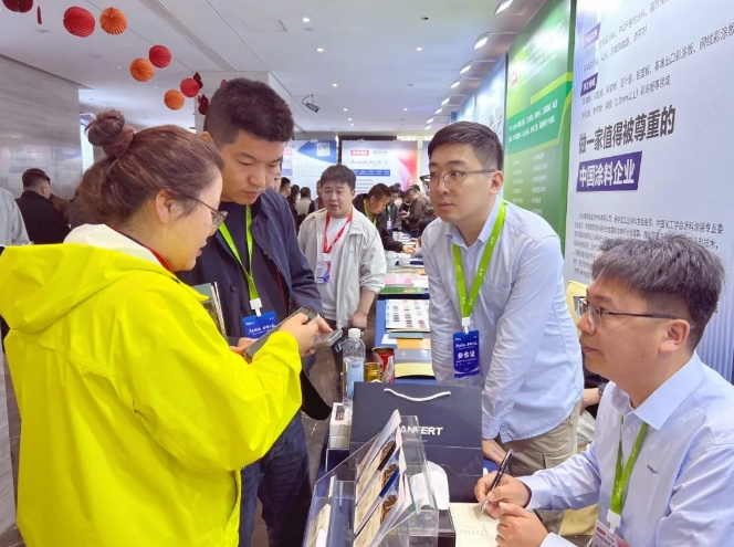 four major products showcasing excellence in color coating relive the highlights of the thousand person color coated sheet conference-3