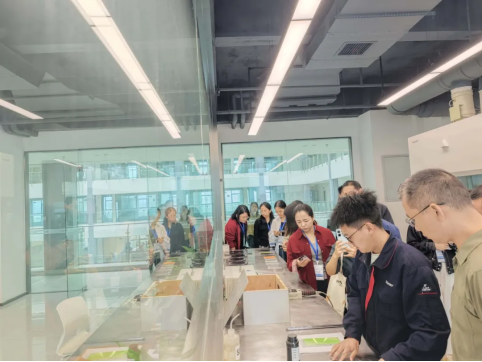 Выдающиеся учителя химии посетили Banfert: интеграция производства и образования способствует развитию научного образования