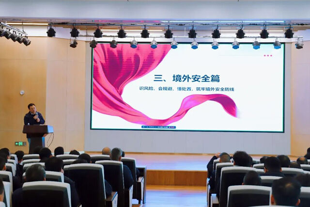 640 (2)(7318d5da70).jpg