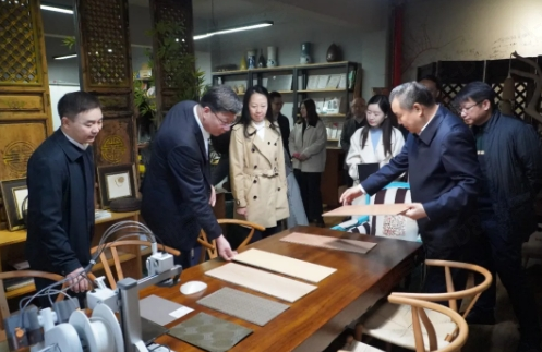 xu xiangnan visits hunan praises banferts digital 3d uv coating university enterprise cooperation project with academician wu yiqiang-0