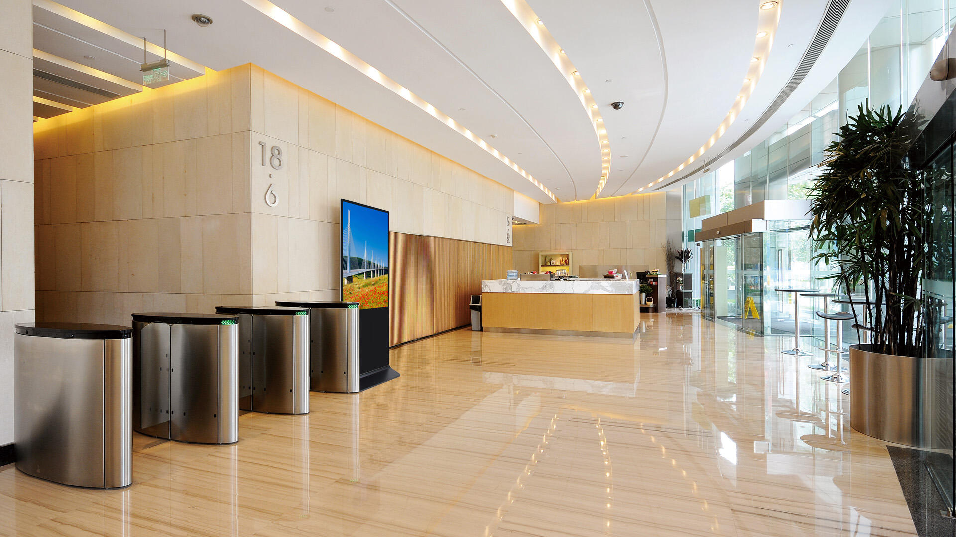 Näkyvyyden maksimointi: Kirkkaus ja katselukulmat ulkoilman LED-paneleissa