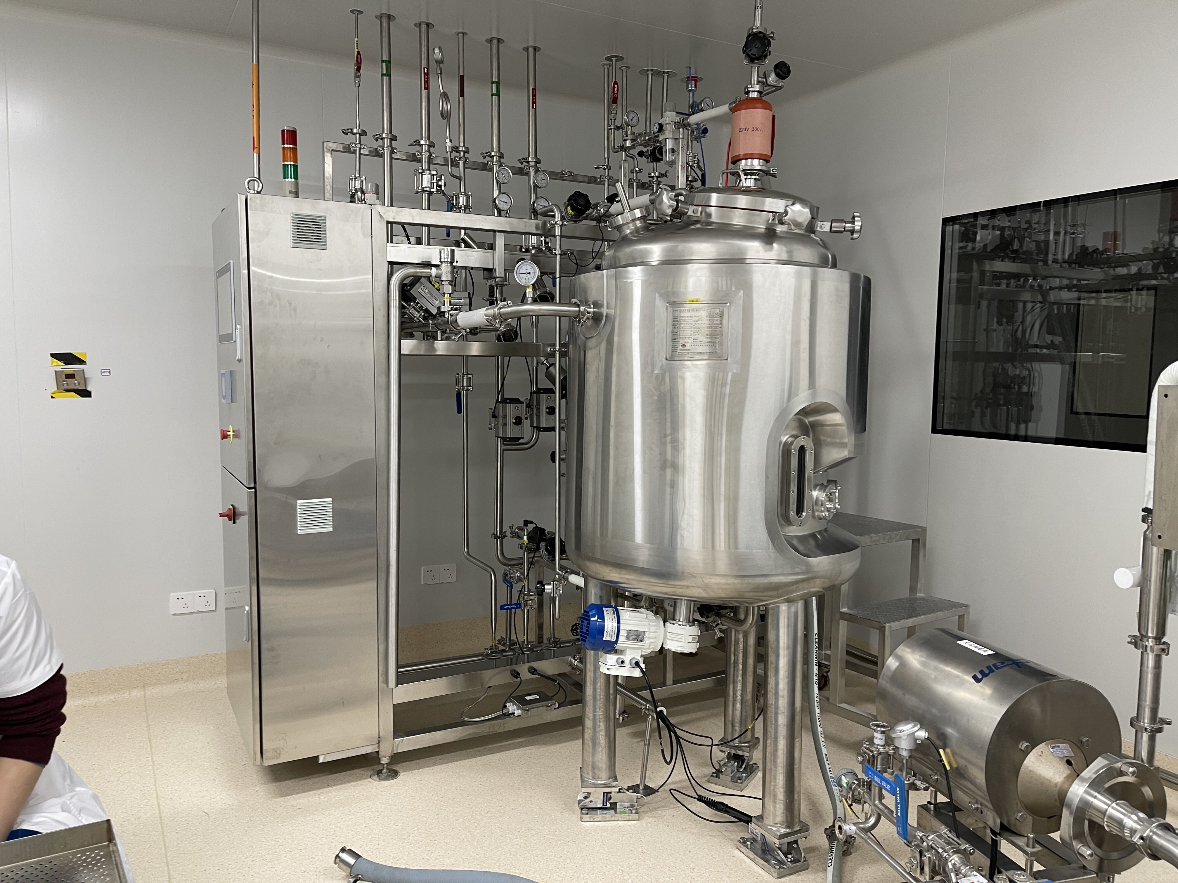 High-Quality Stainless Steel Process Vessels for Biopharmaceuticals