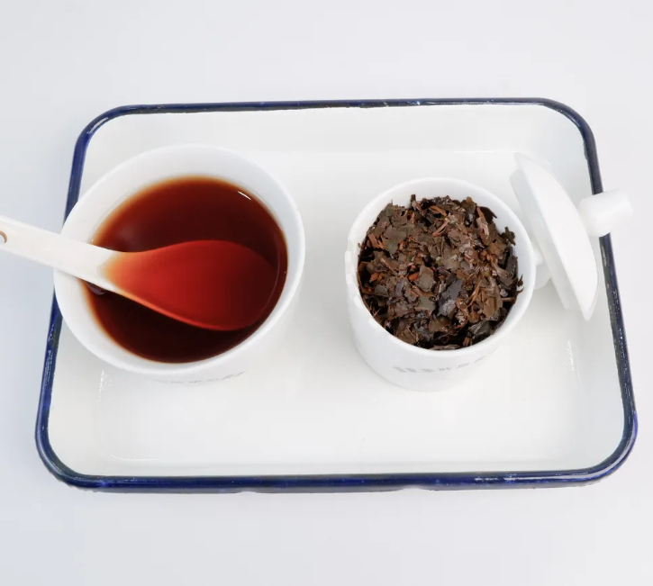 Are there customized flavor options for Chinese tea businesses?
