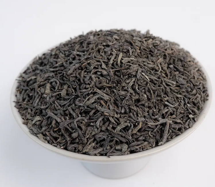 What are the key standards for organic tea in wholesale markets?