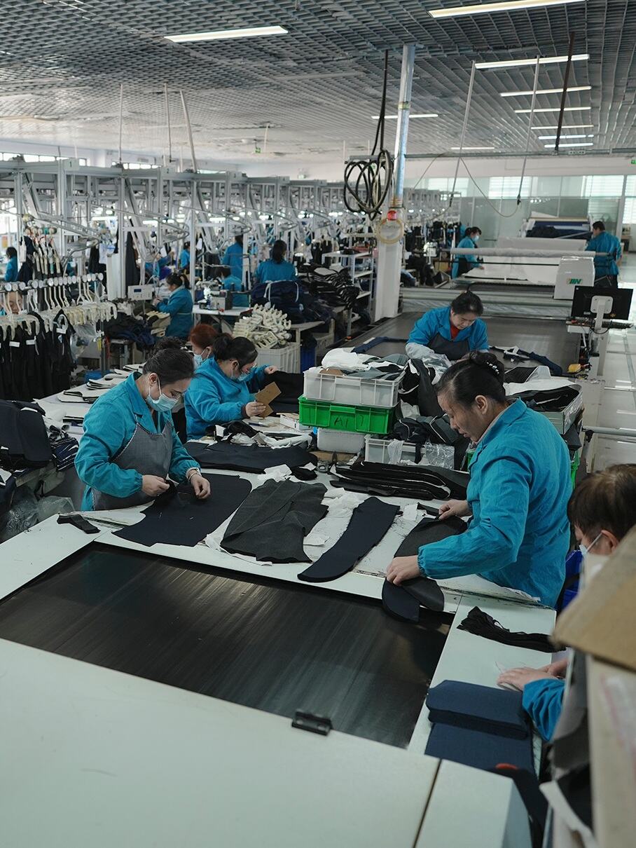 custom suits supplier (5).jpg