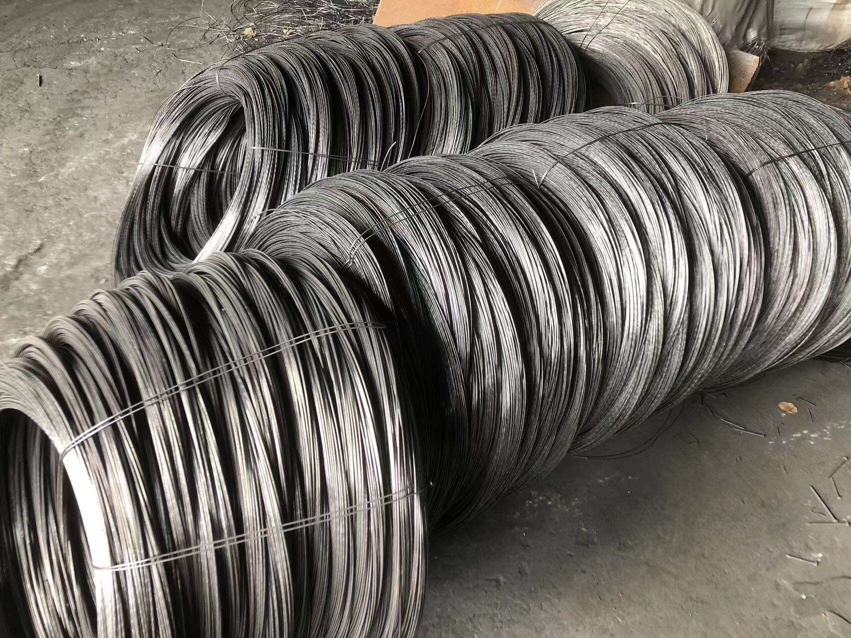 Wire: Thin, Flexible Metal Strands for Multiple Uses