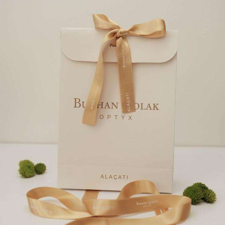 Custom Paper Gift Bag with Ribbon  GBG-02