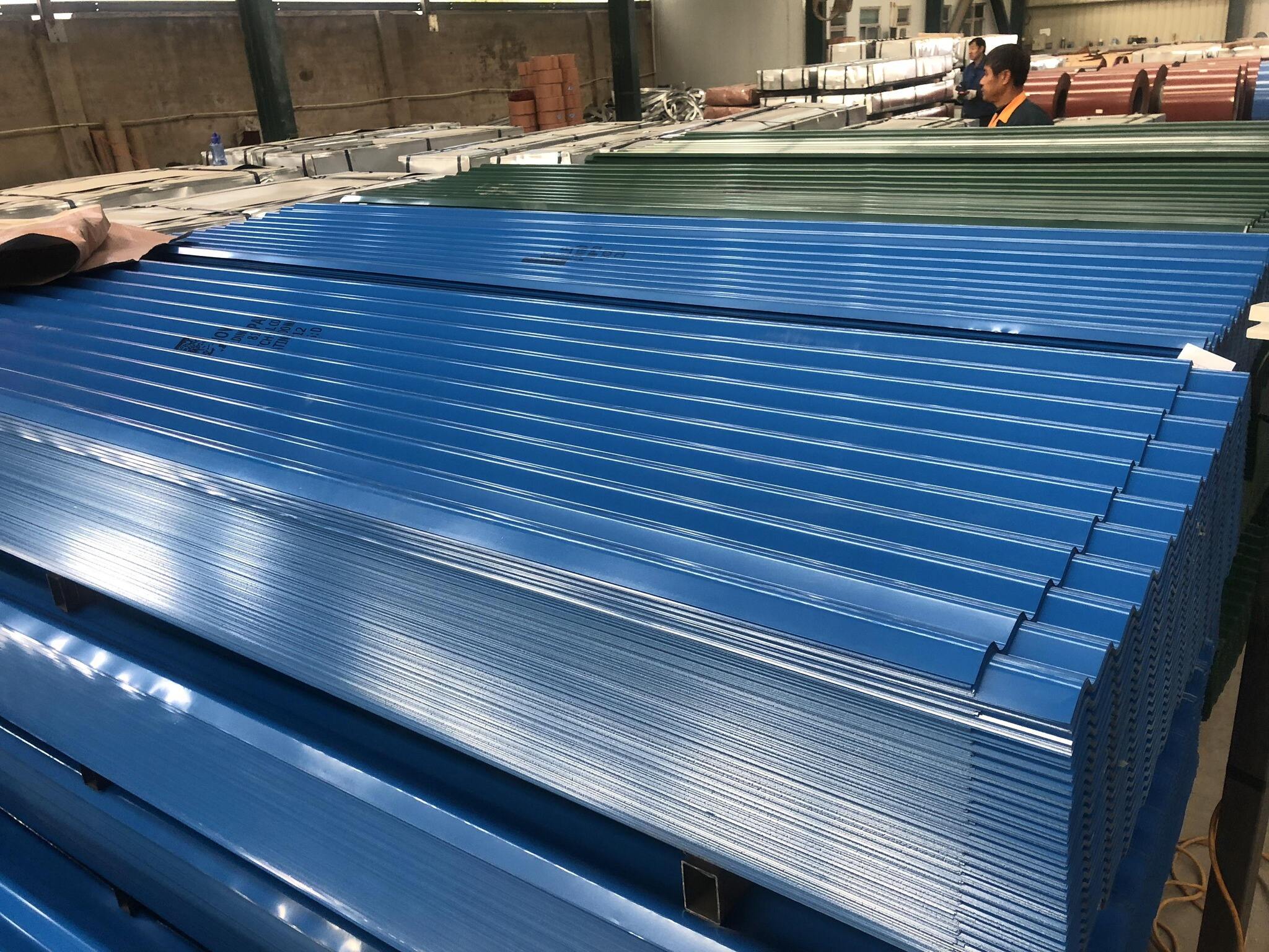 A Guide to South America's Rising Roofing Needs: PVC, GI, PPGI, GL, and PPGL Sheets