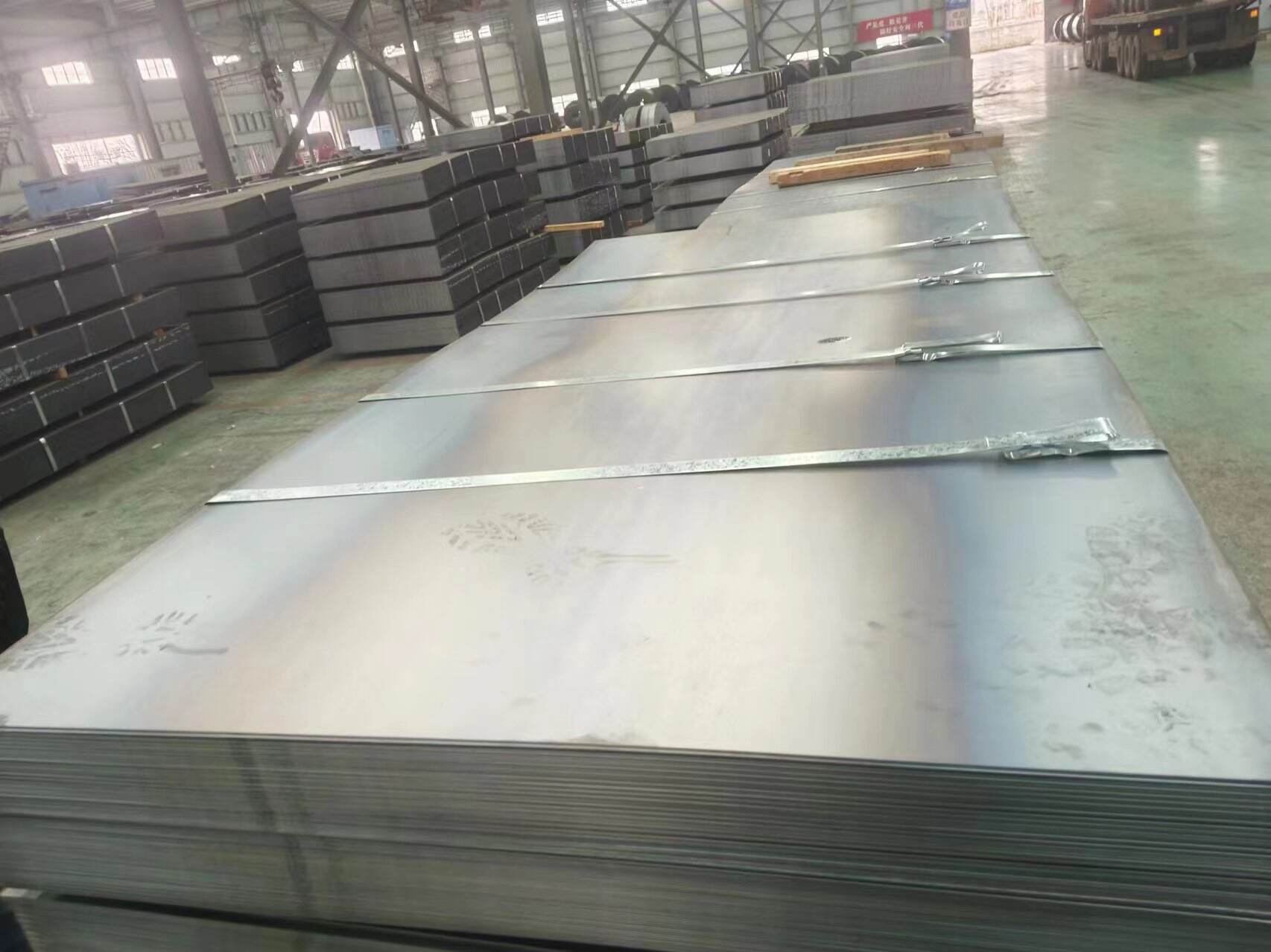 Top Trends in Steel Plate Usage: Innovation in Materials for 2025 and Beyond