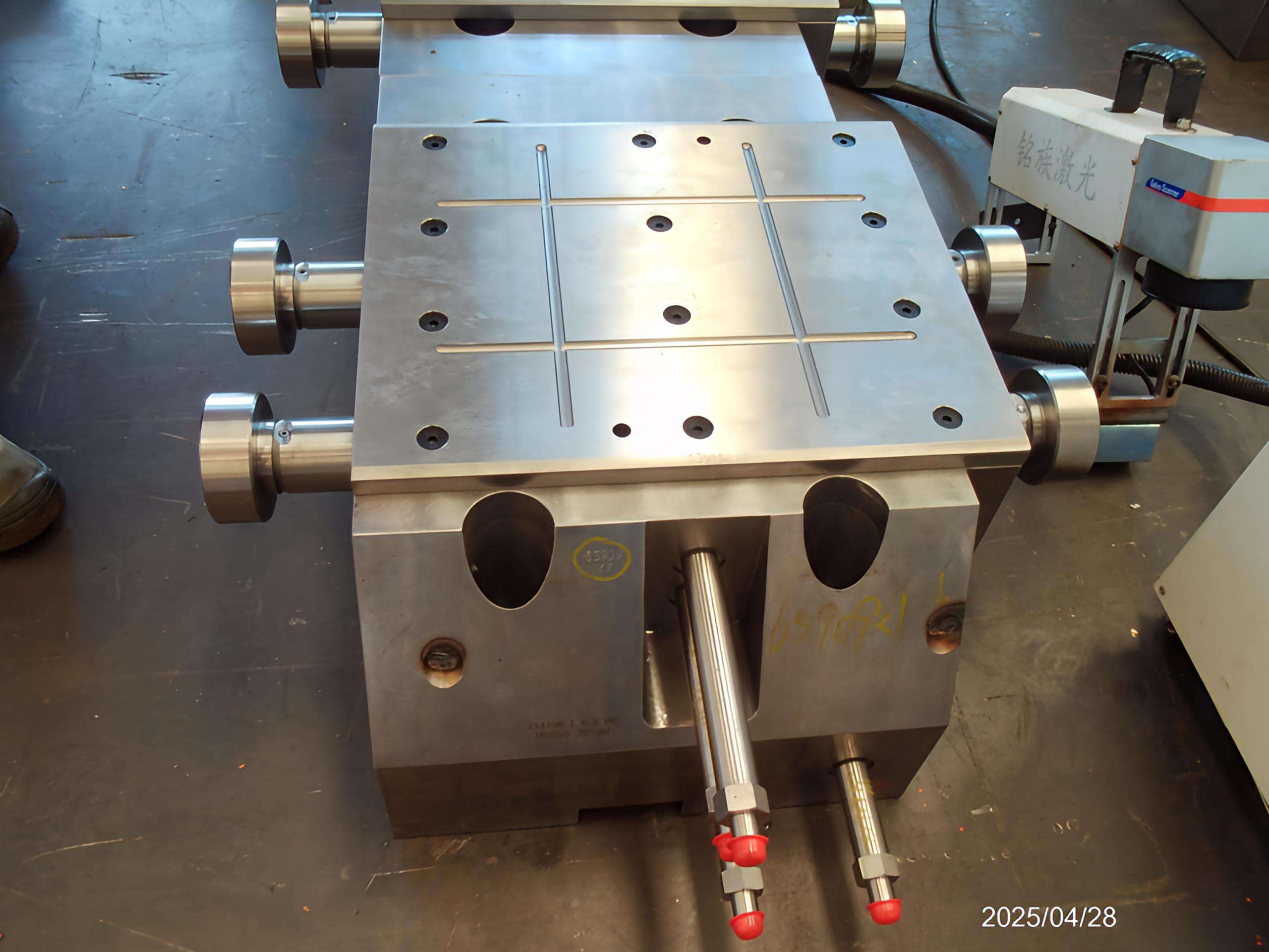 Tianjin Uranus: A Leader in Hydraulic Cylinder Manufacturing