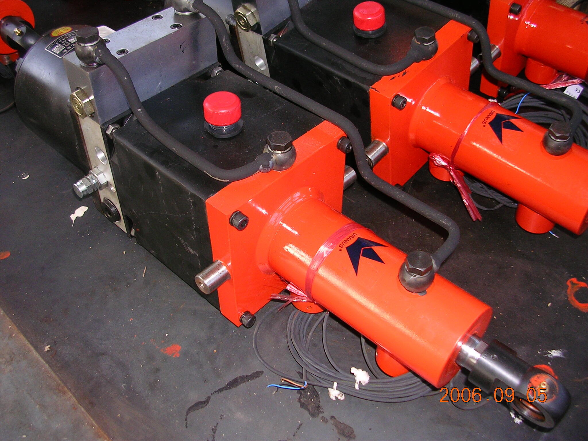 Efficient and Labor - Saving Electric Power Jacks