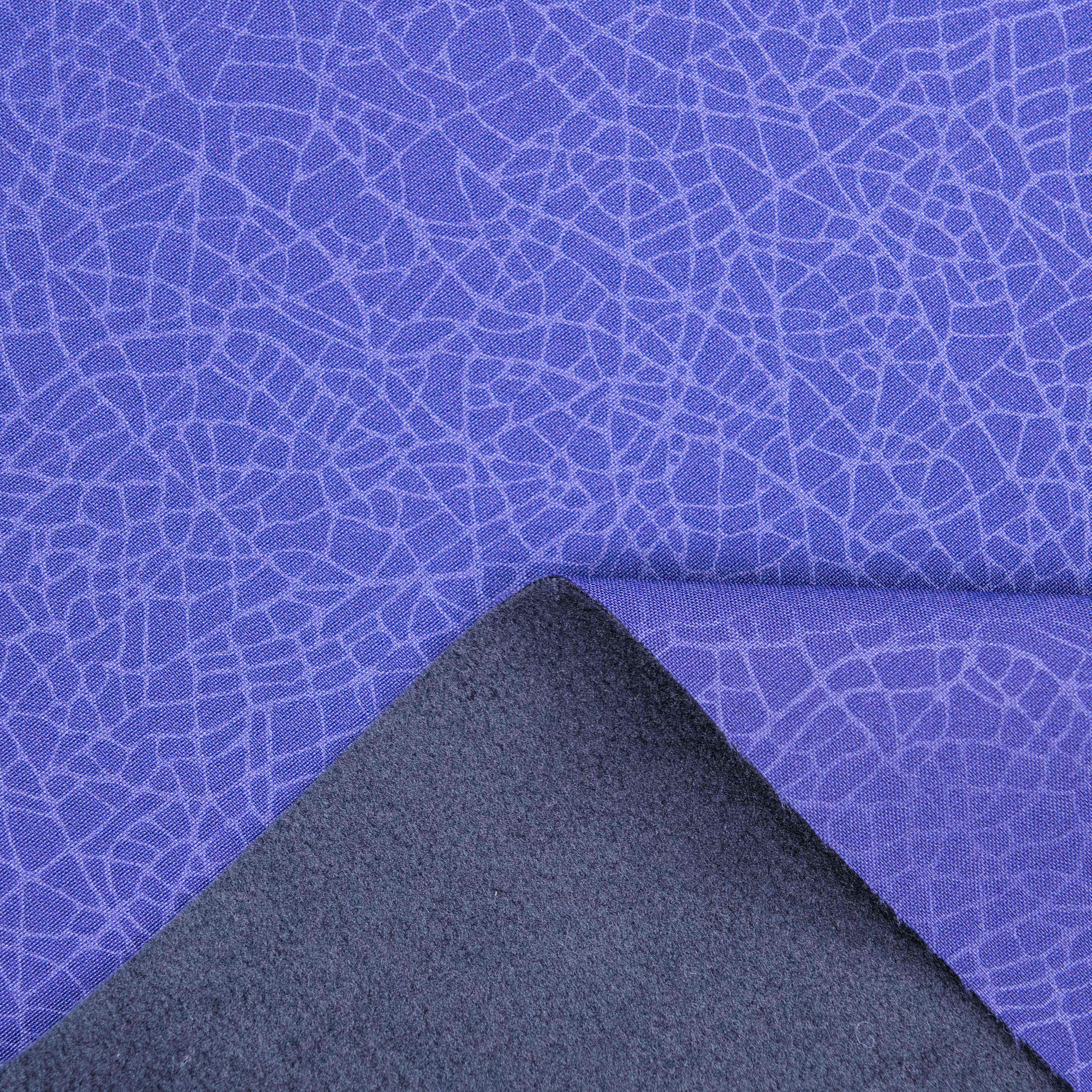 How Softshell Fabric Combines Comfort, Stretch, and Weather Protection