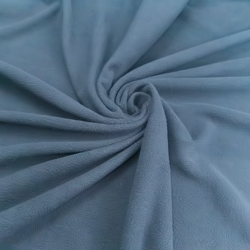 Semi-dull dyed double-sided polar fleece