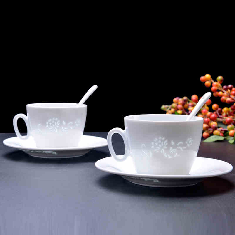 Porcelain Espresso Cups: A Touch of Luxury for Your Coffee Break