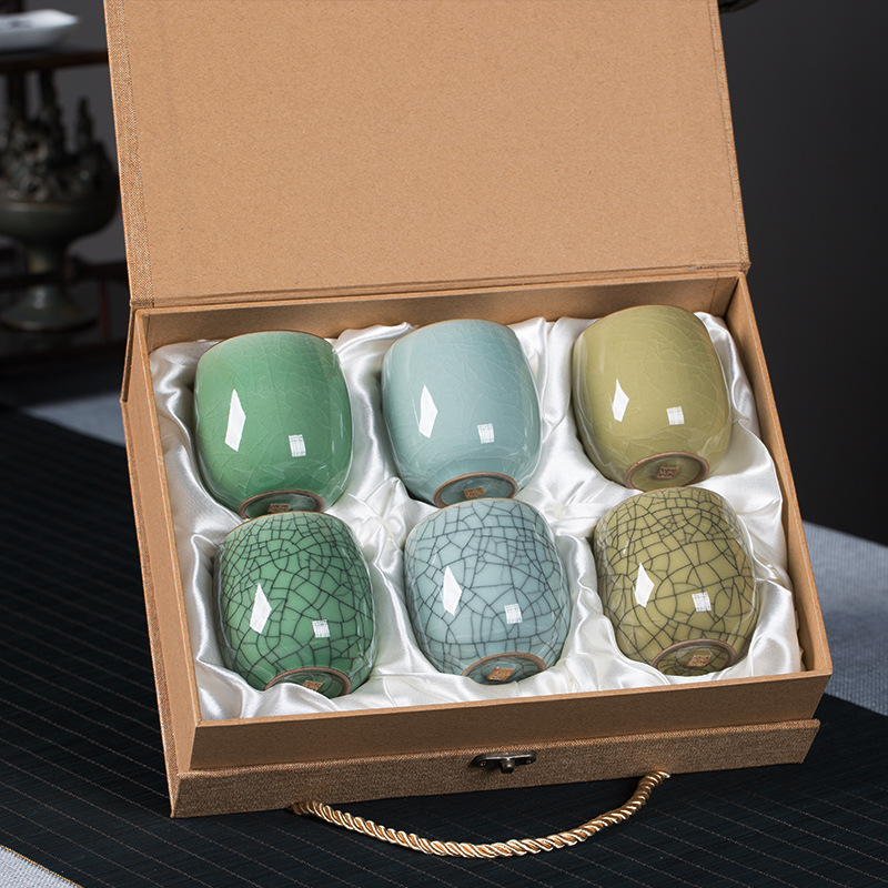 Are bone china tea bowls better for appreciating tea color?