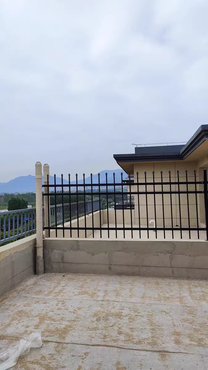 How to Unbeaten Rusts from the Galvanized Steel Fence Post?