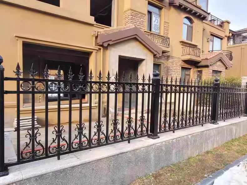 Fail-Proof Galv Steel Fence Posts Are The Answer To All Your Fencing Problems