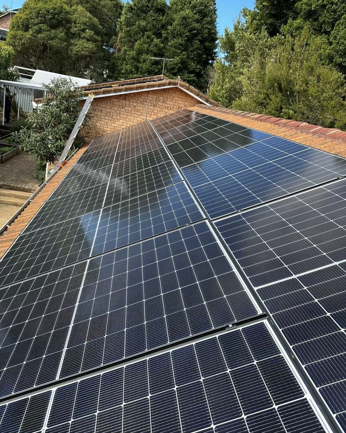  Solar Installation by Professionist – The Power to Your Green Future