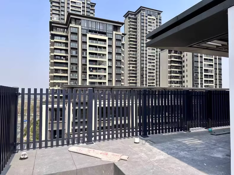 Premium Galvanized Steel Fence Post for Garden: Power Up Your Outdoor Space