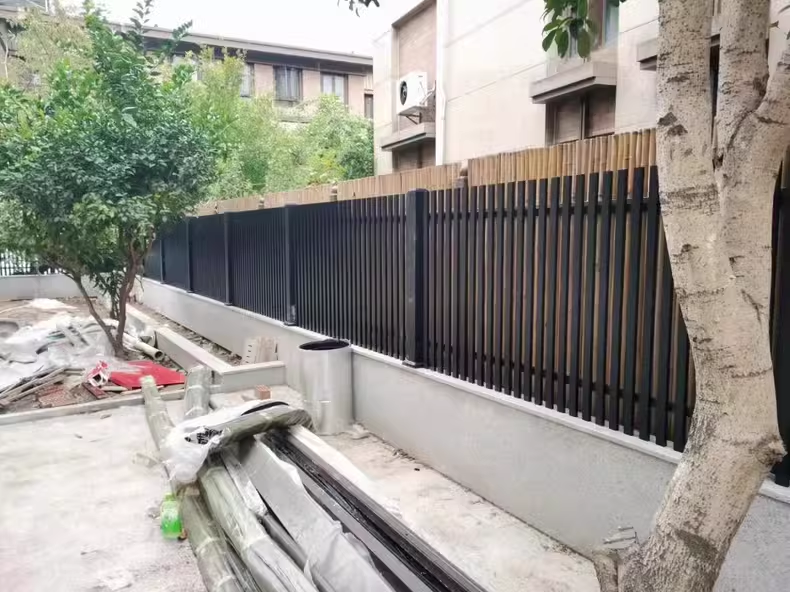 The Ultimate Guide to the Benefits of Galvanized Steel Fence posts