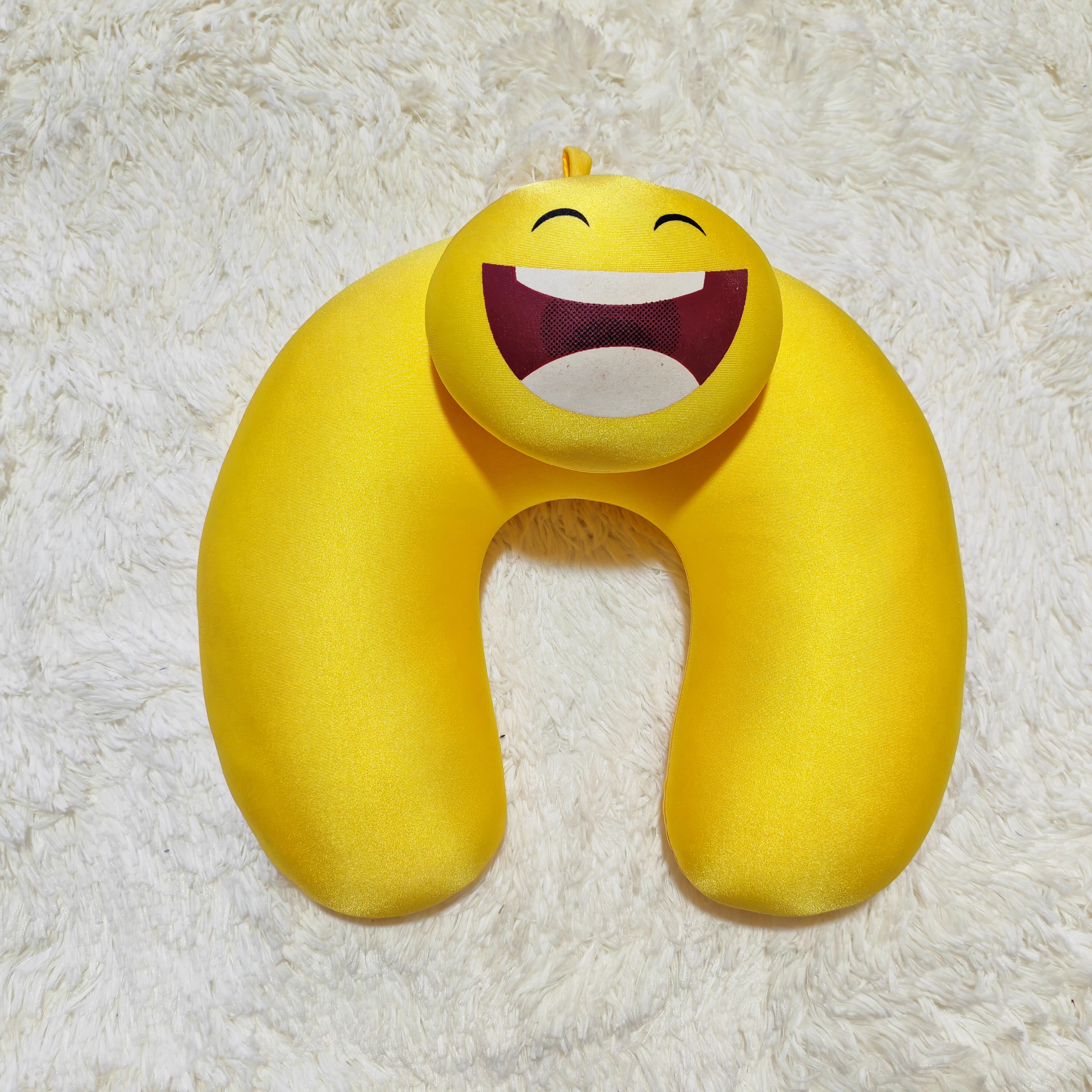 Microbeads Filled Spandex Fabric,Face design 3D Neck Travel pillow Digital Printed supplier