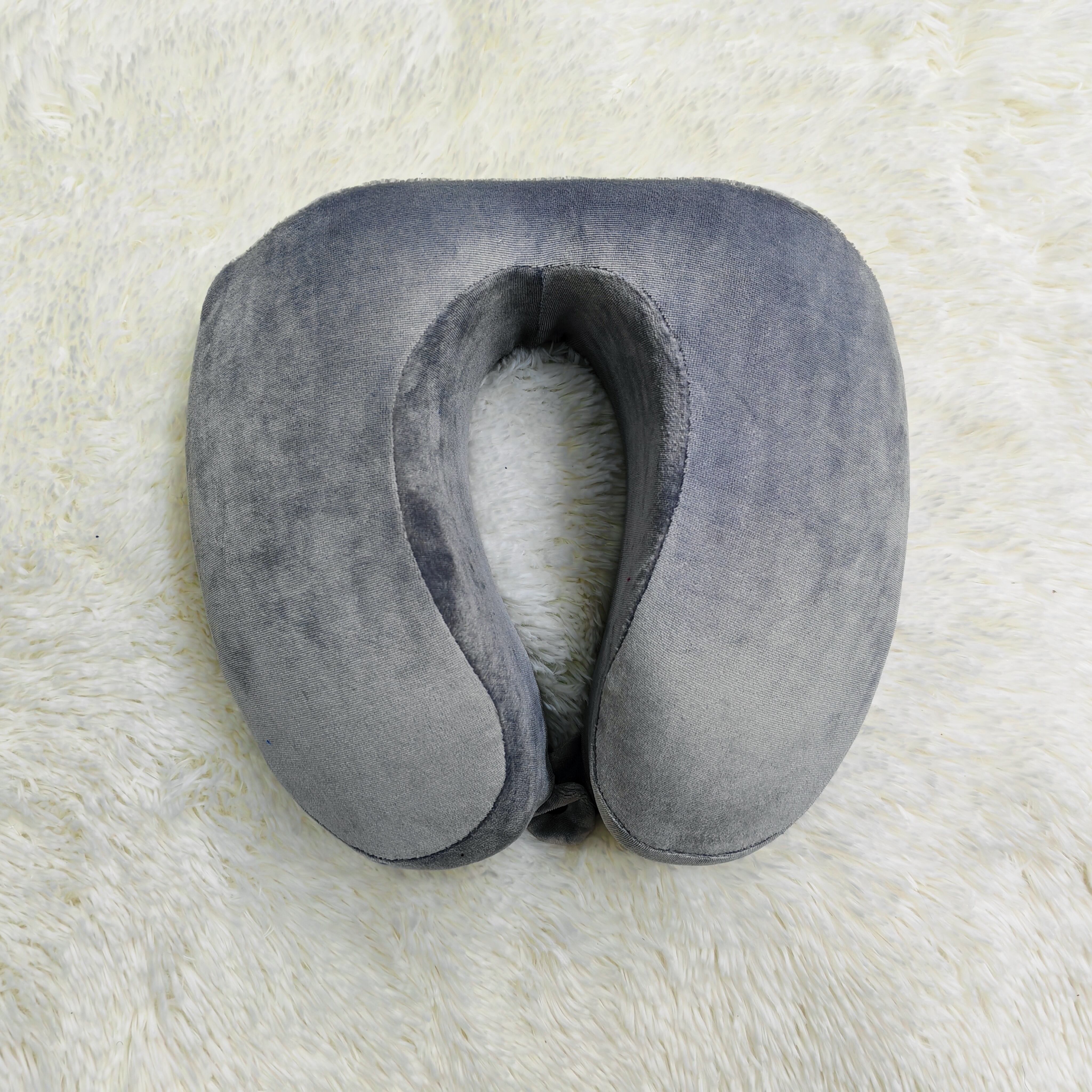 Comfortable Super Soft Removable Memory Foam Neck Pillow details