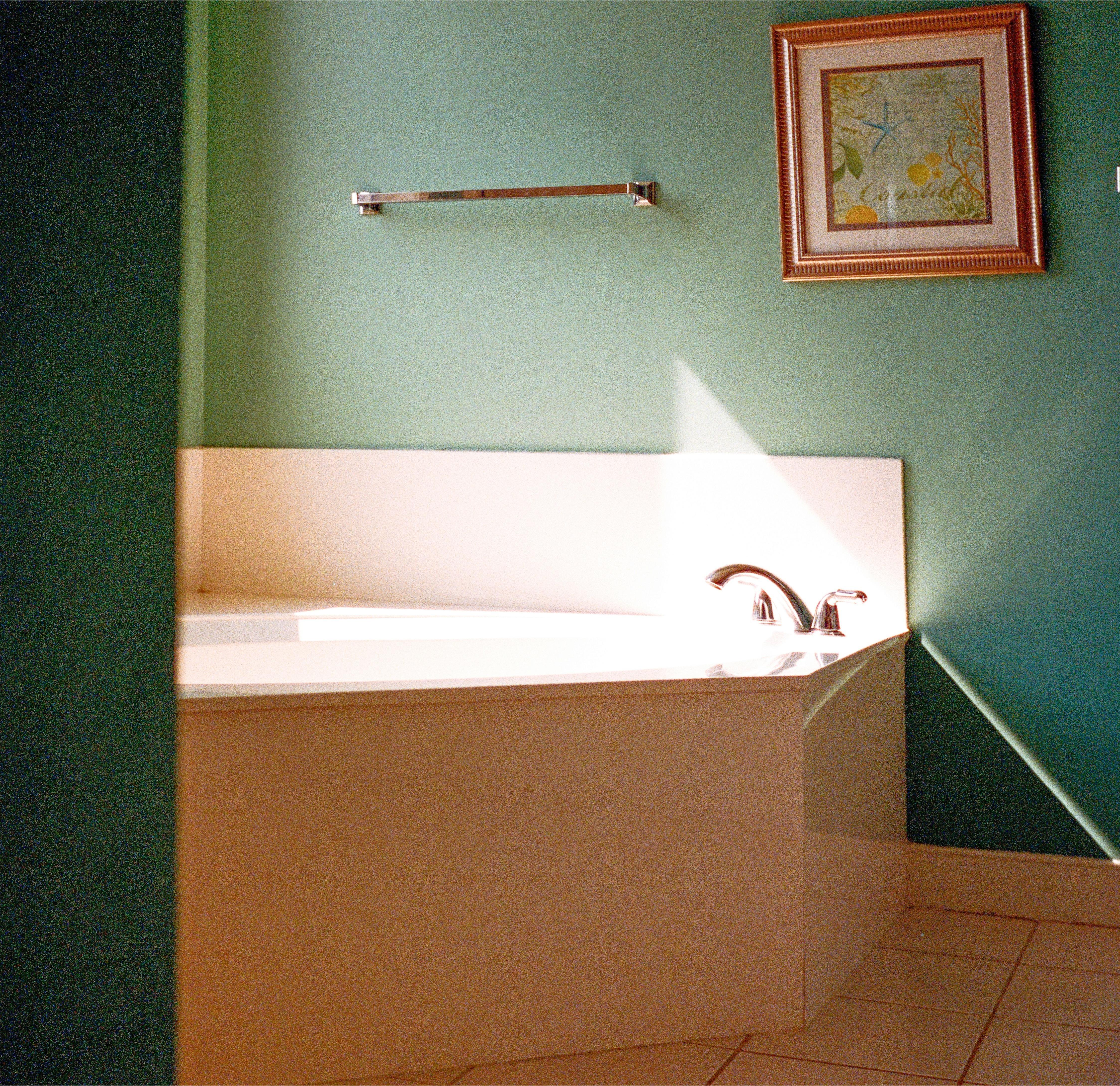 10 Proven Ways to Make Your Bath Mat Non-Slip for Ultimate Bathroom Safety