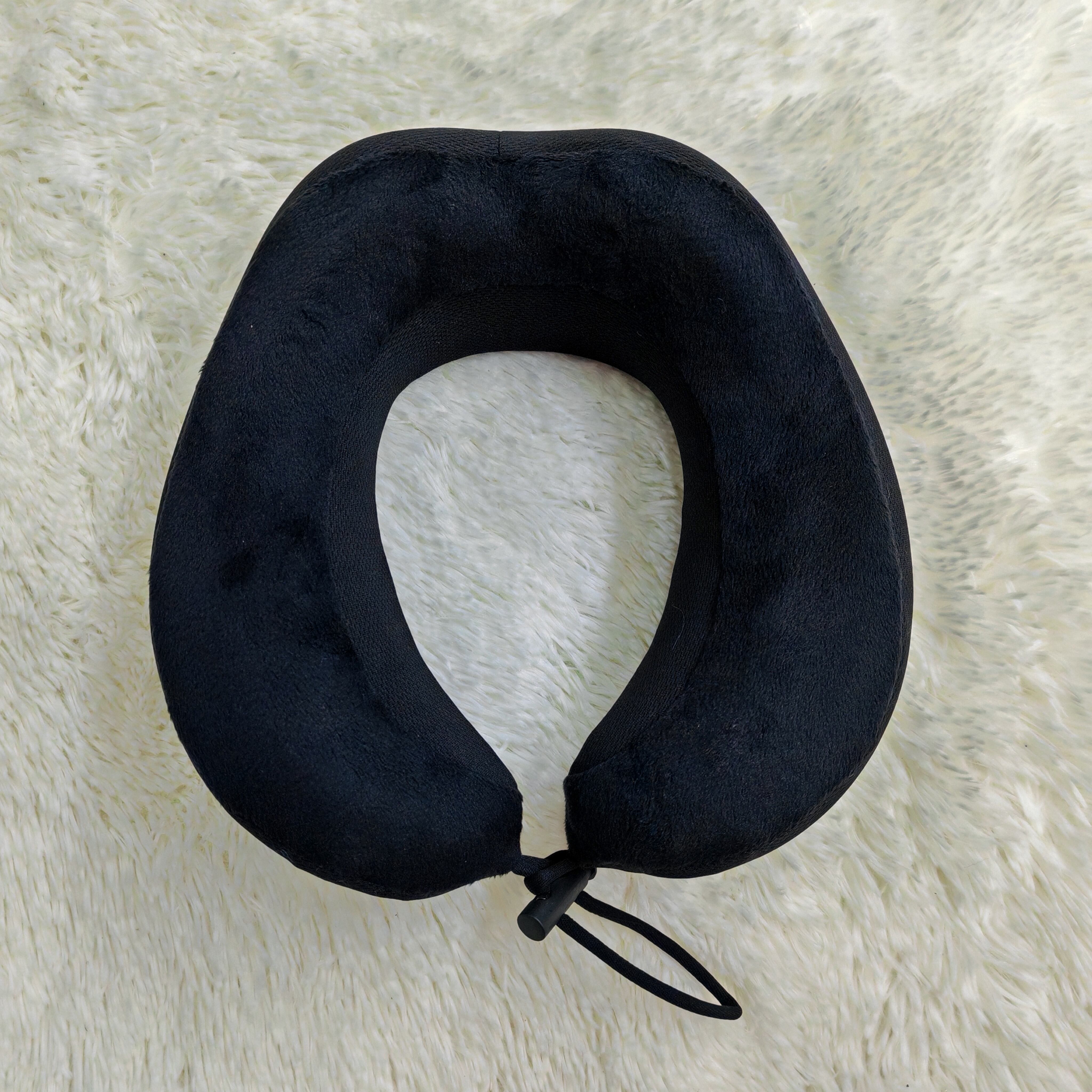 Soft Rebound Memory Foam Neck Travel Pillow  factory