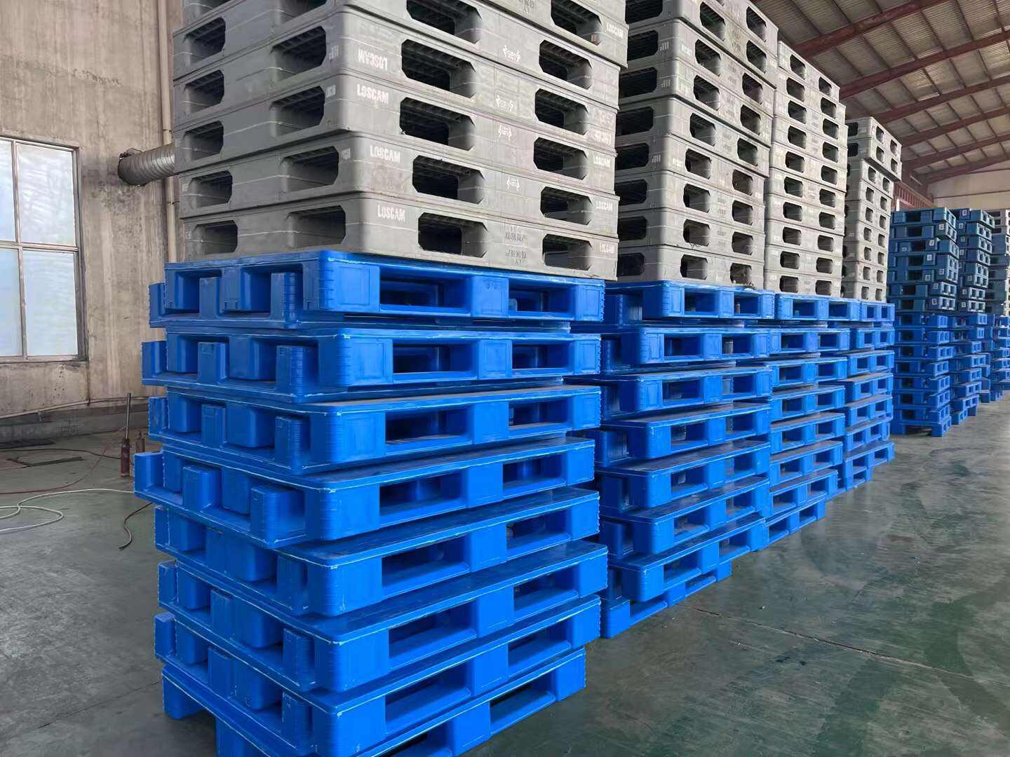 Do you know what the uses of various sizes of plastic pallets are respectively?