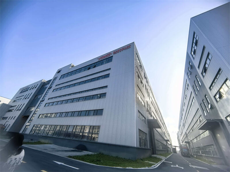 Zuboo Holds Family Banquet at Taizhou Second Production Base to Strengthen Q2 Delivery Commitment (3).jpg