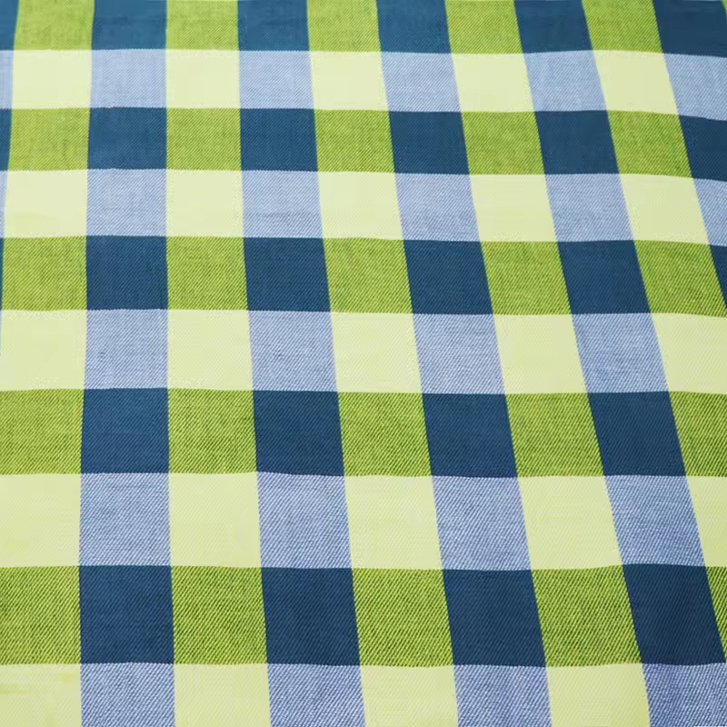 Lighweight picnic blanket manufacture