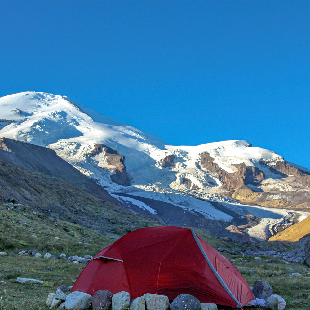 Tents& Chairs