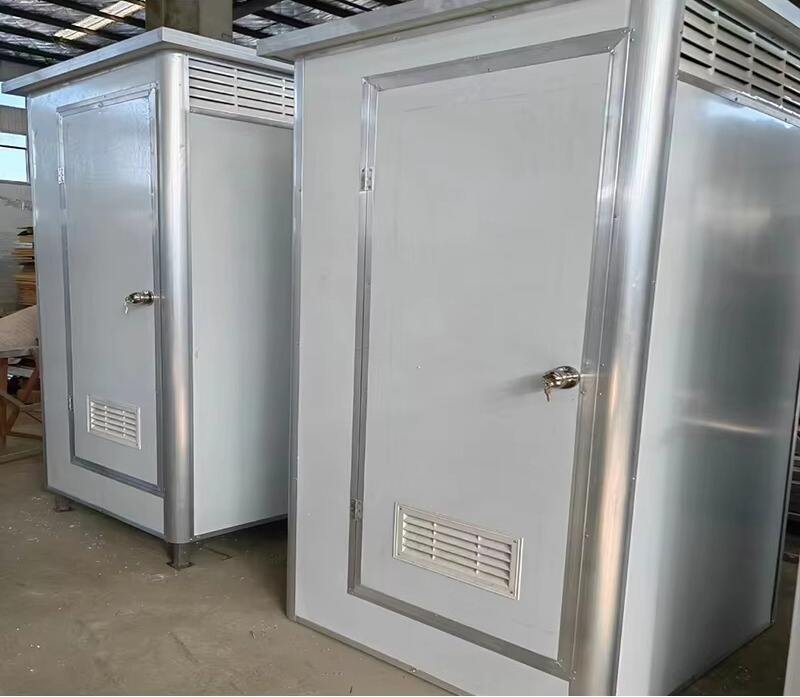 Wholesale Custom Made Portable Mobile Movable Public  Toilet Chinese Camping Design  Container Material factory