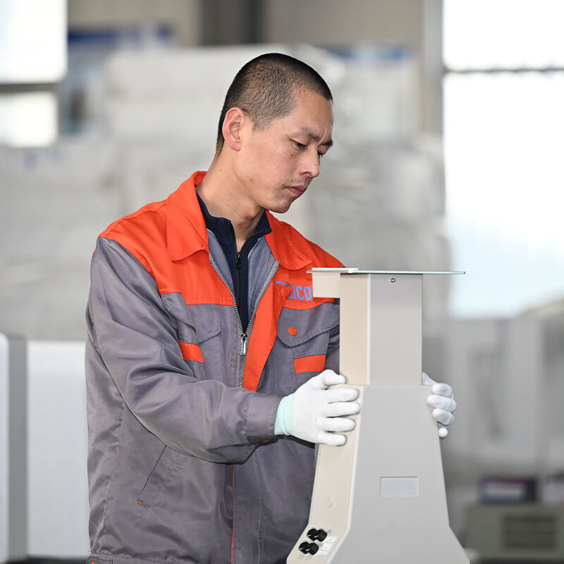 Grow Your Ophthalmic Business with a Trusted Manufacturer