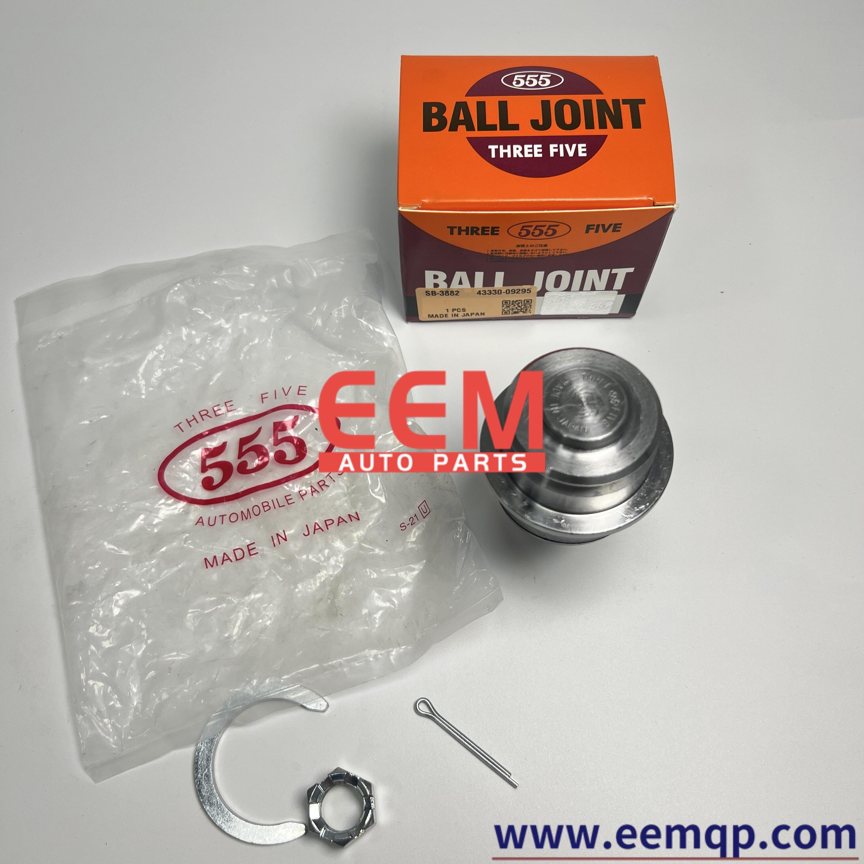 555 SB-3882 LOWER BALL JOINT TOYOTA HILUX 43330-09295 HIGH QUALITY