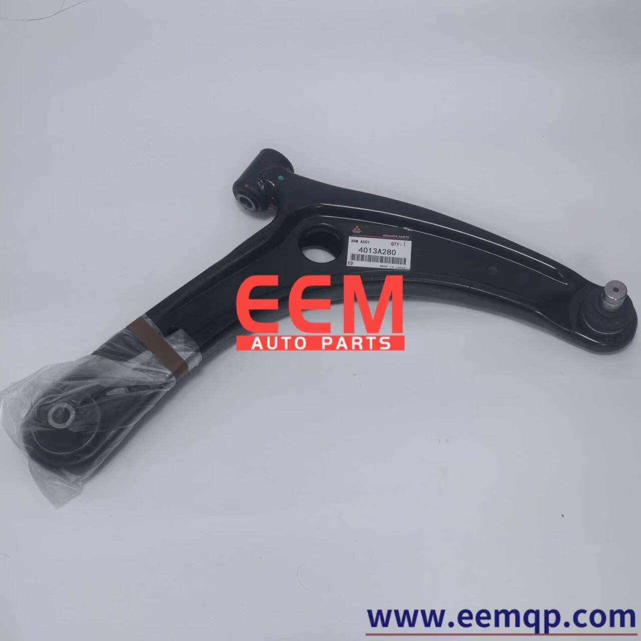 MITSUBISHI 4013A280 BRAÇO DE CONTROLE INFERIOR