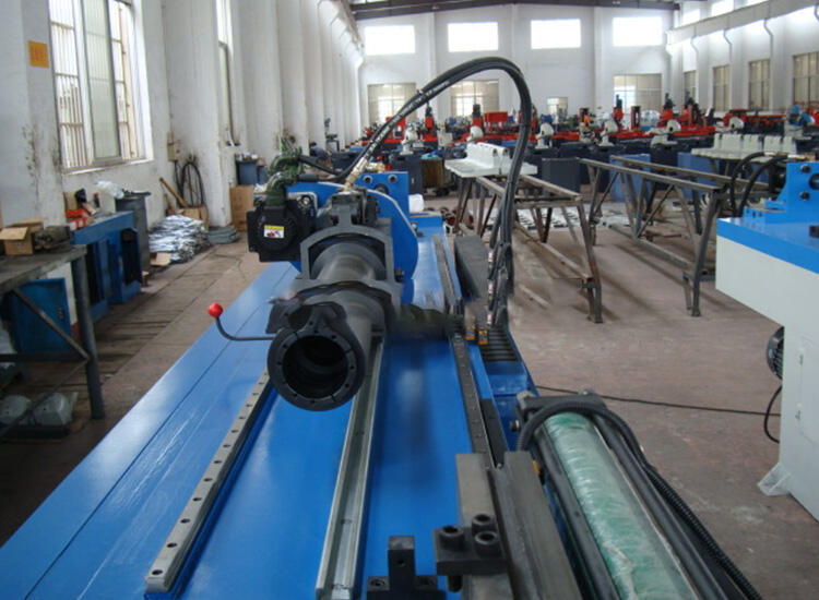 Economic Three Dimensional Pipe Bending Machine GM-SB-89NCBA manufacture