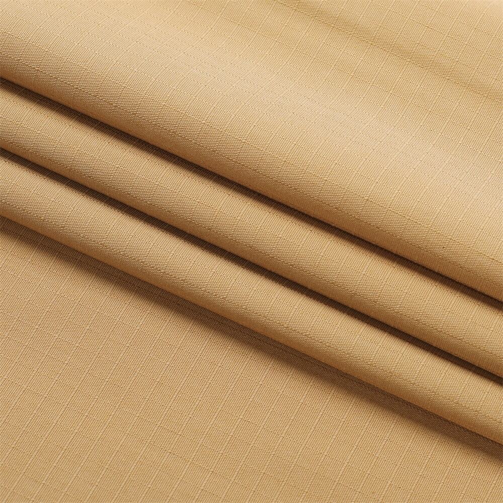 نسيج مقاوم للتمزق مصنوع من البوليستر والقطن لملابس العمل – نسيج متين من خليط البوليستر والقطن بوزن ١٩٥ جرام/م²