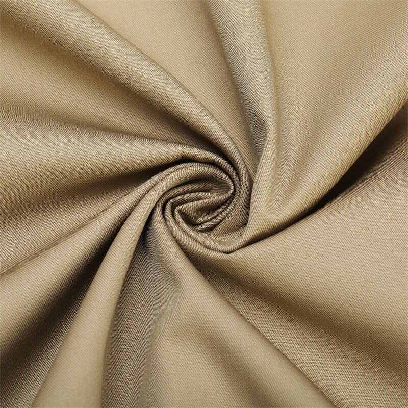 Tissu pour vêtements de travail destiné à l’industrie manufacturière – Imperméable et ignifuge, mélange polyester-coton