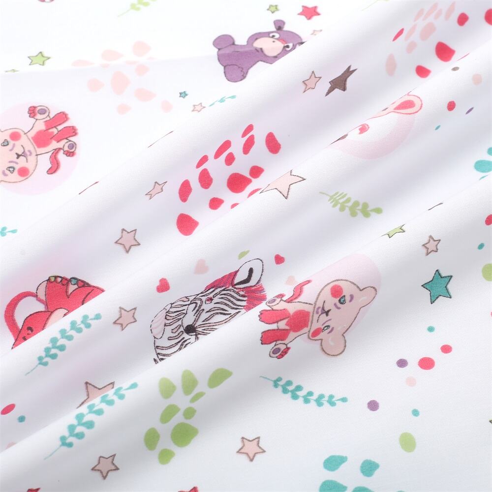 Kain Shirting Tenun Polos untuk Merek Pakaian – Kain Poli-Kapas Berkualitas Tinggi dengan Desain Khusus