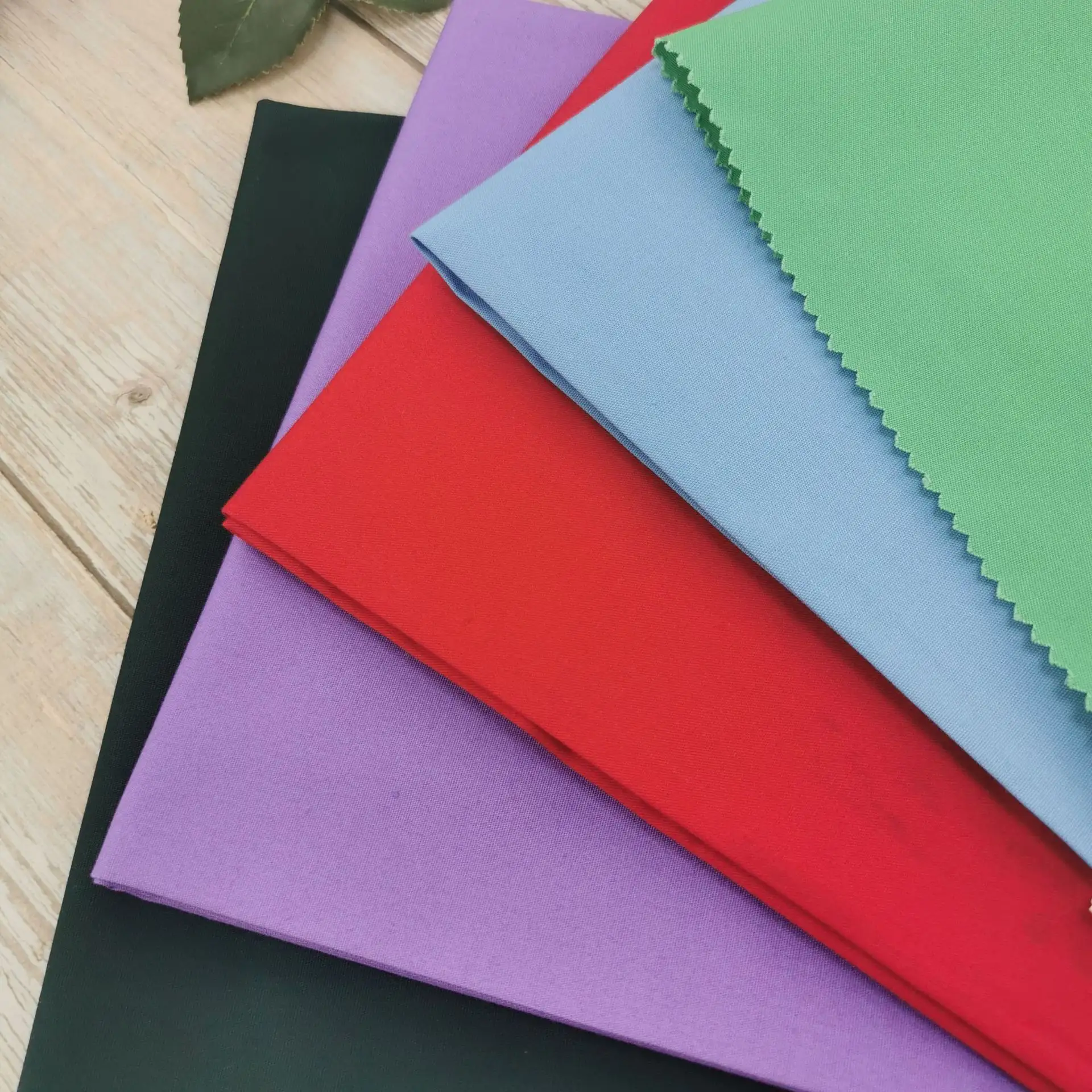  What is polyester cotton pocketing fabric