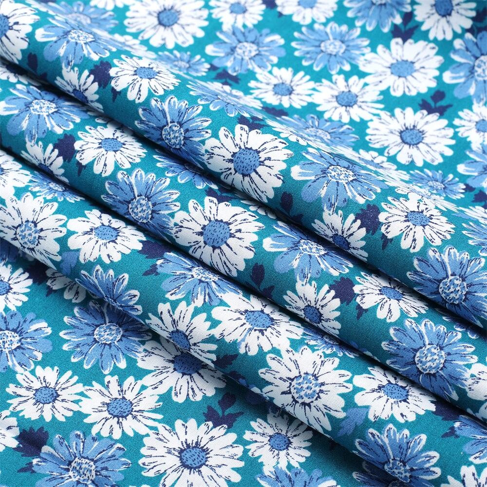 Polyester Cotton Shirting Fabric for Mens Shirt - Versatile 100/110gsm Blend