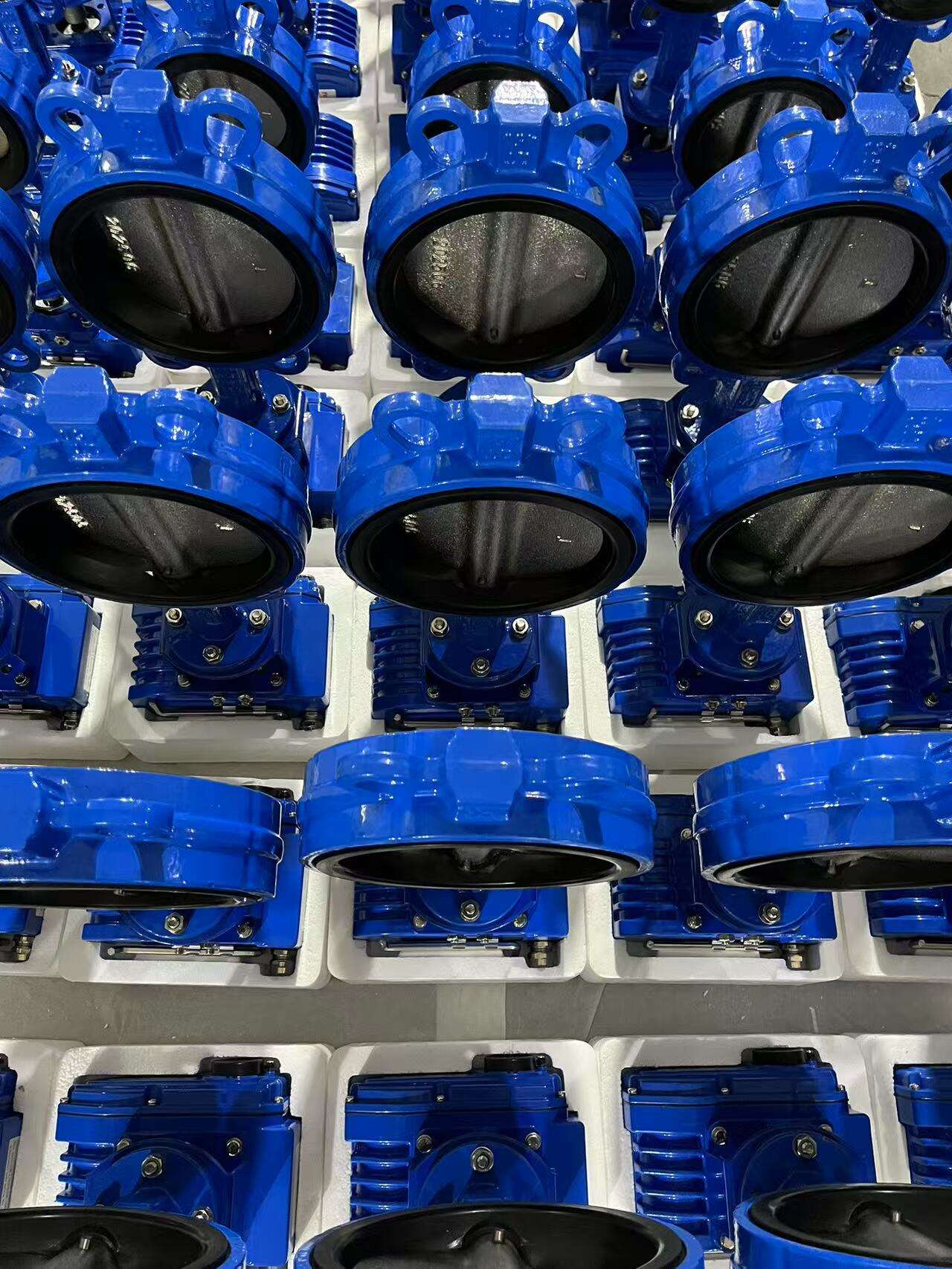 Why is an electric butterfly valve widely used in fire protection systems?