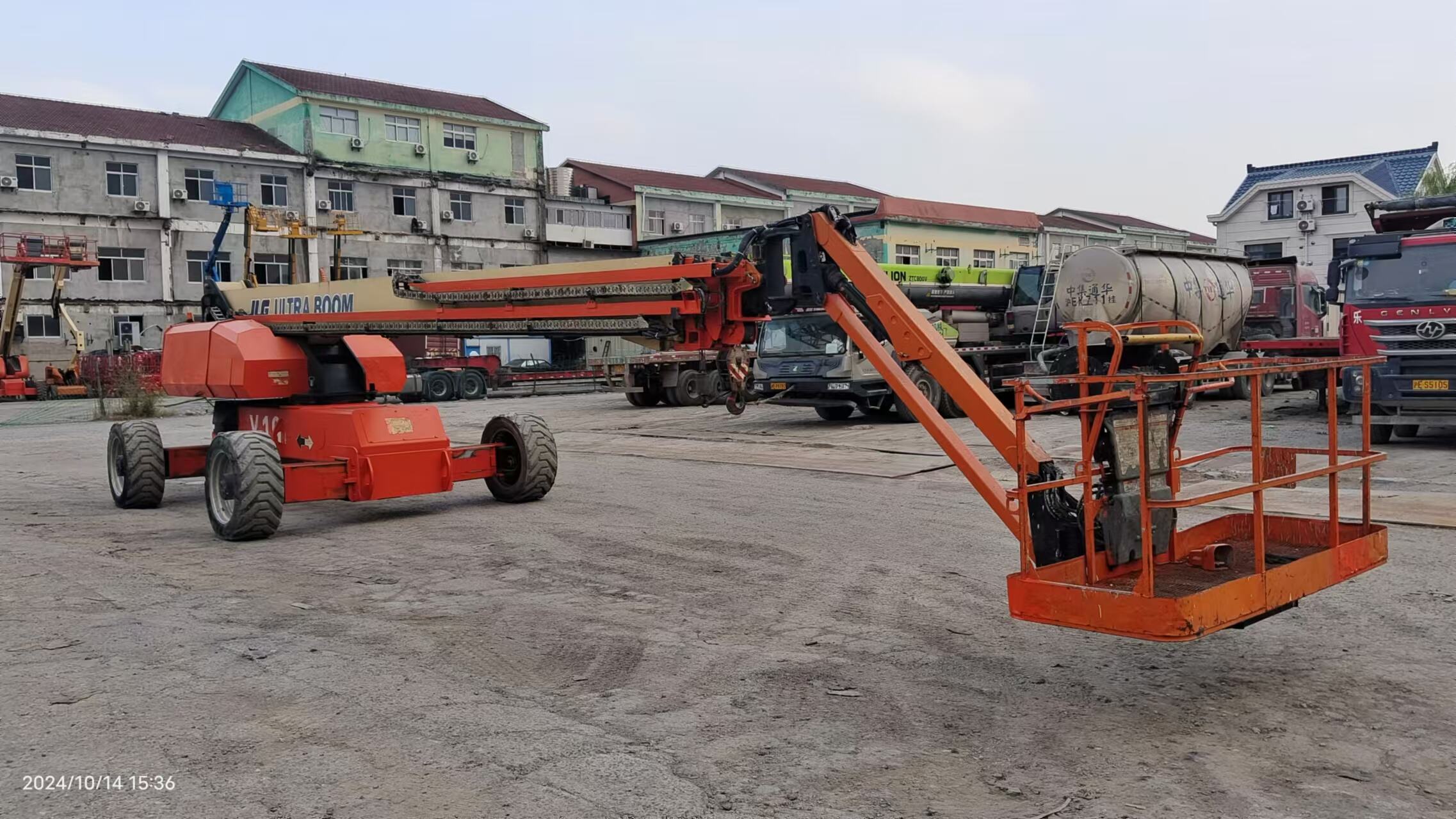 2017 JLG 1350-6992 Boom Lift $102,000 USD