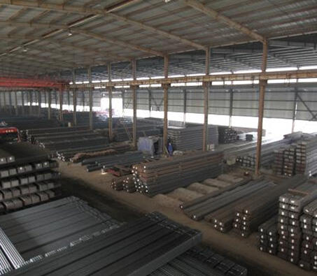 Ehong Angle Steel Exports: Expanding International Markets, Meeting Diverse Needs