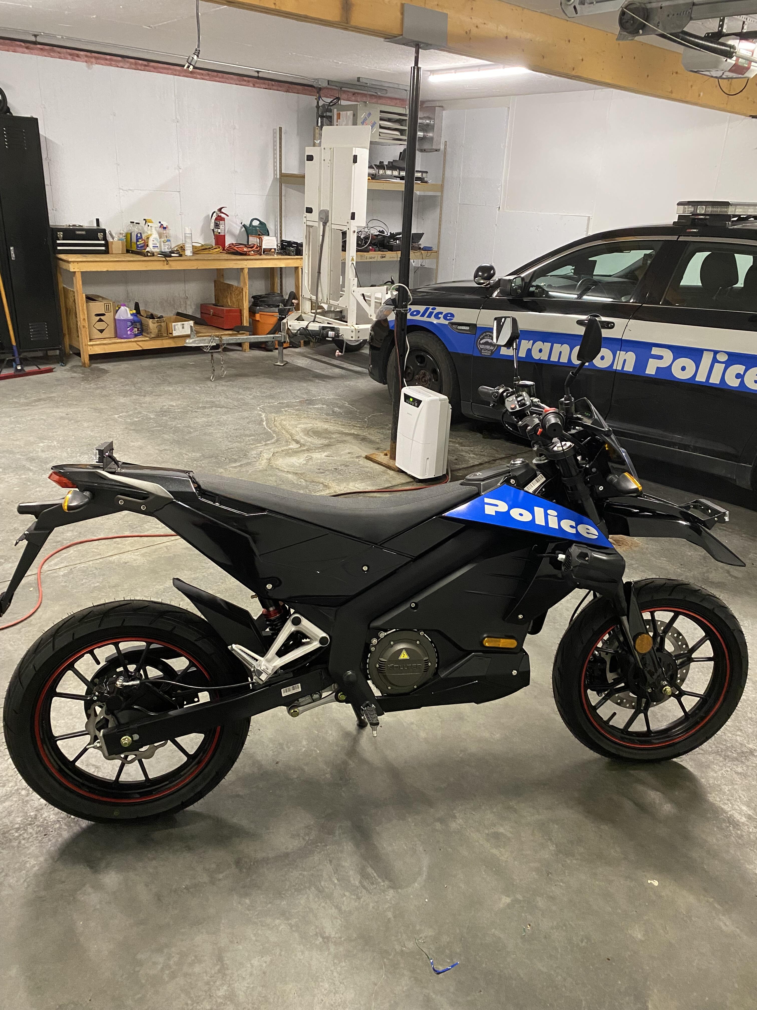 Police Patrol with Dynamic Motorcycles' Police Edition