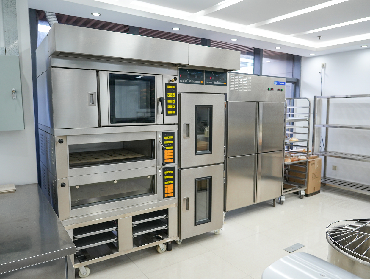 Industrial Kitchen Design Fundamentals for High-Volume Bakery Operations