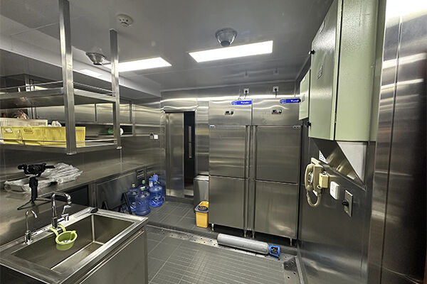 Furnotel upright refrigeration in commercial kitchen.jpg