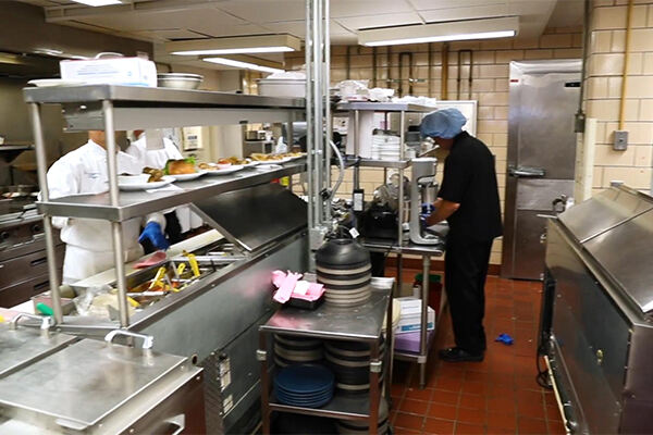 dark kitchen operation