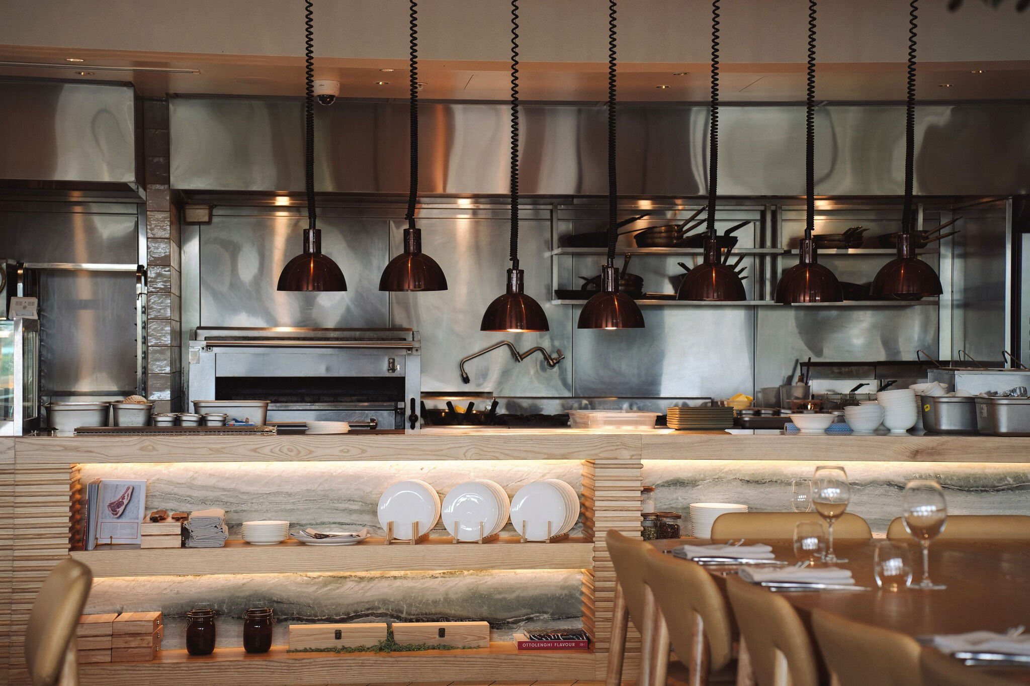 Core Zoning Principles for a High-Performance Hotel Kitchen Layout